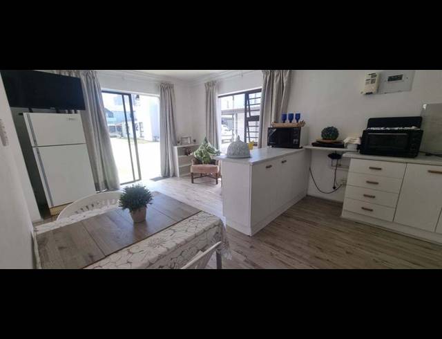 1 BEDROOM TOWNHOUSE FOR SALE IN DIAZ